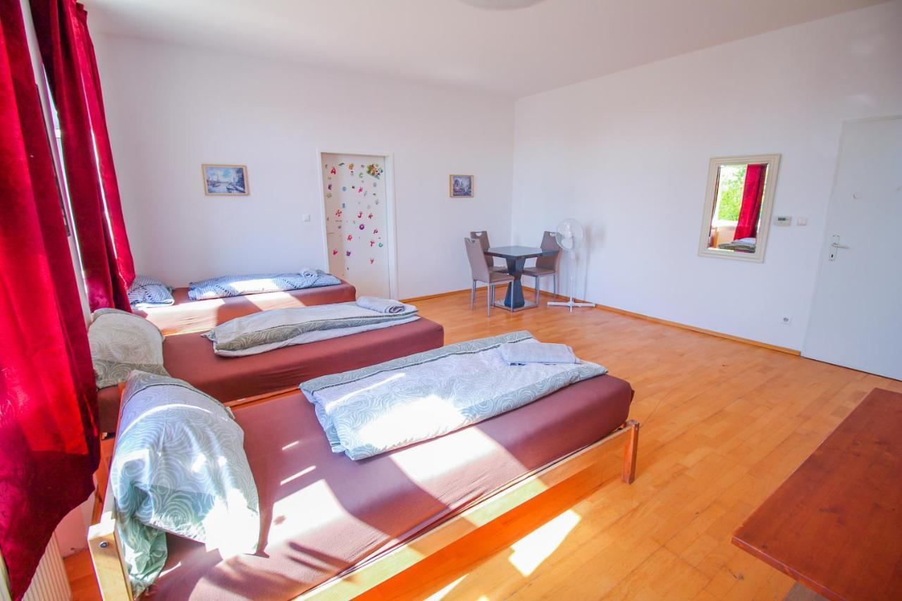 Apartment Luxurious South Of Lv8 Wien